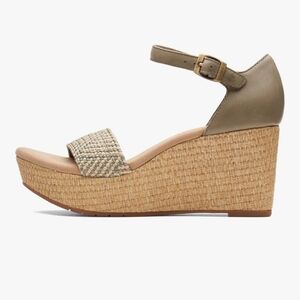 Clarks Rose Ease Wedge Sandal